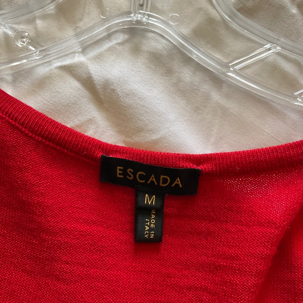 Escada Red tank